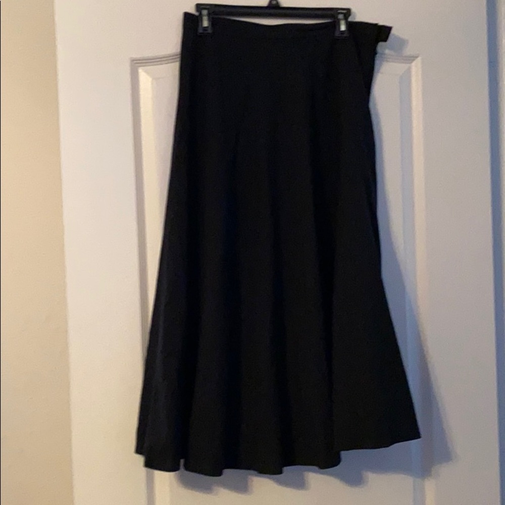 Fully lined long skirt